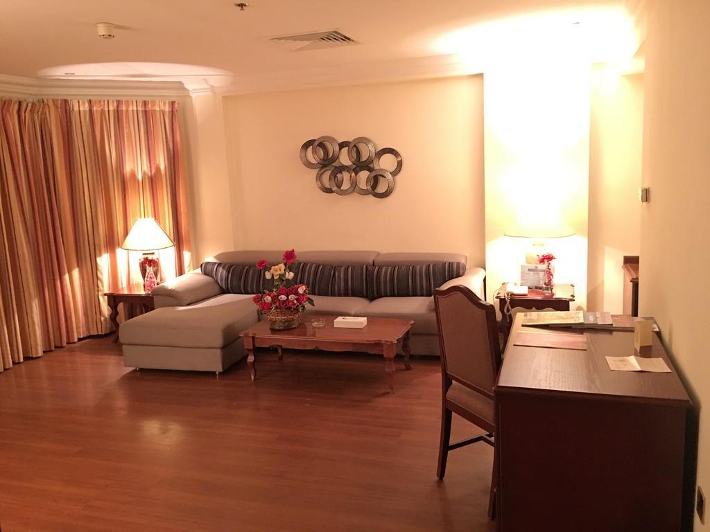 Bahrain Carlton Hotel Manama Luaran gambar