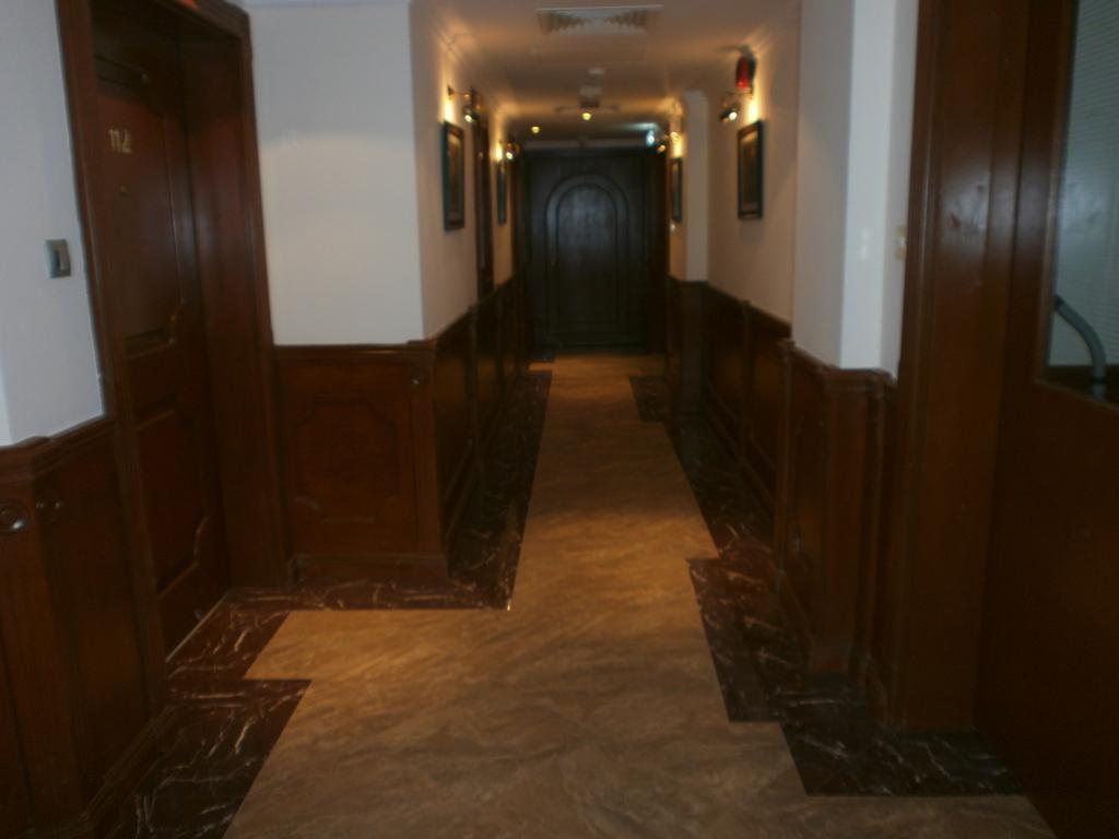 Bahrain Carlton Hotel Manama Luaran gambar