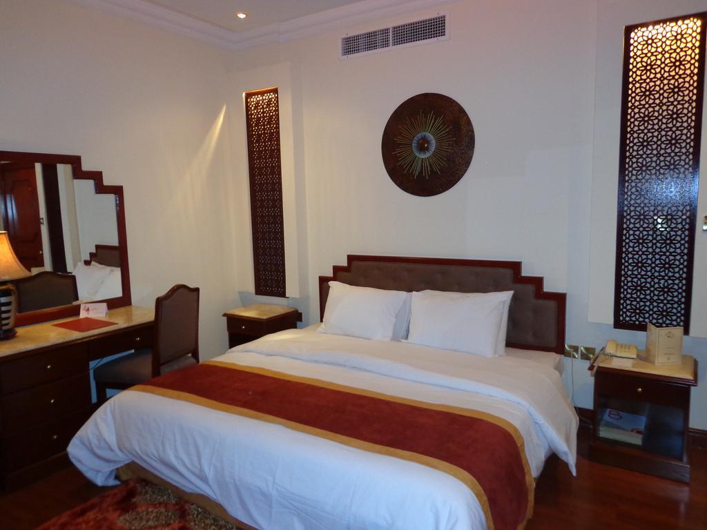 Bahrain Carlton Hotel Manama Luaran gambar