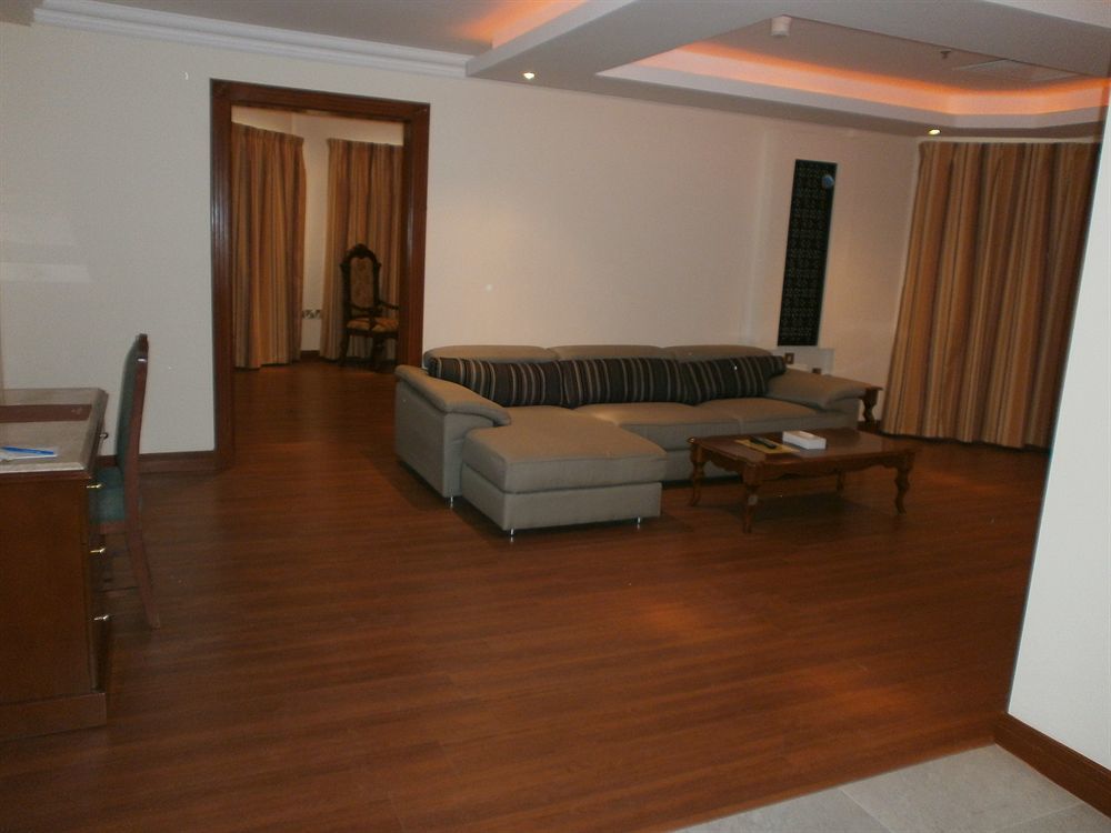 Bahrain Carlton Hotel Manama Luaran gambar
