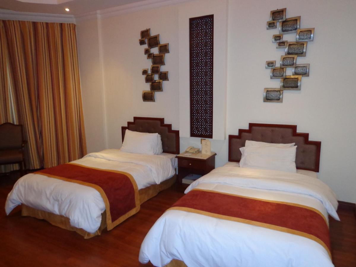 Bahrain Carlton Hotel Manama Luaran gambar